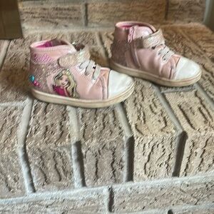 Pink Barbie shoe toddler, size 7